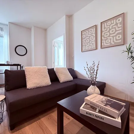 February 1 - 1 Bedroom - Partdieu